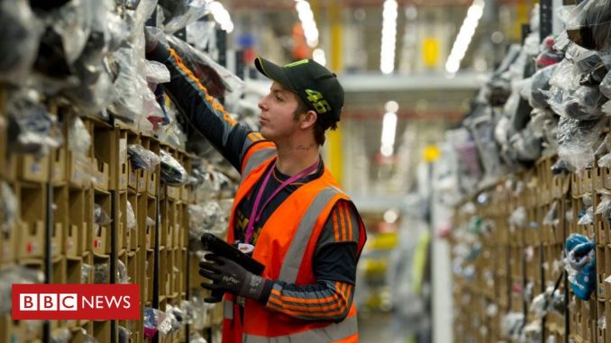 Hundreds of staff injured at Amazon UK warehouses, GMB claims